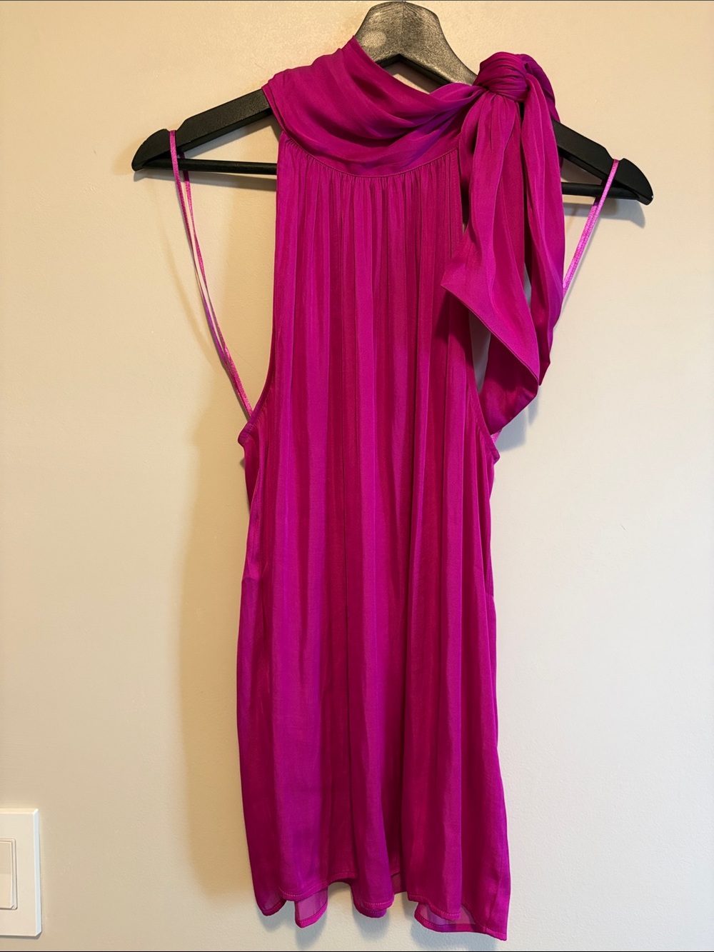 Banana Republic One-Shoulder Tie Detail Halter Top